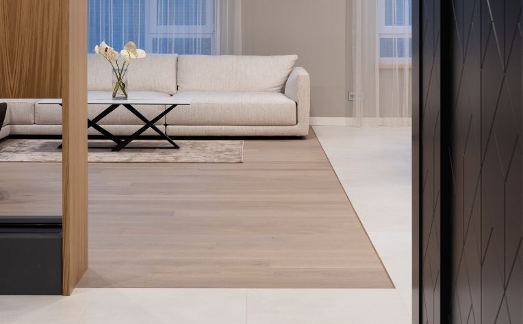 transitioning between different floors